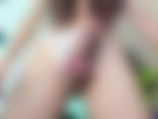 Live cam show with Chloeygreey - Gape on crypto-cams