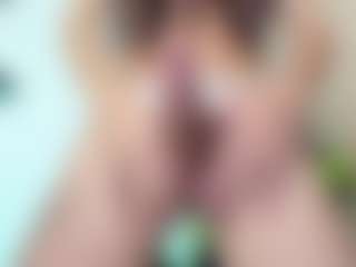 Chloeygreey's Live Sex Cam Show