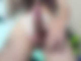 Live cam show with Chloeygreey - Brown Hair on sexytreat.net