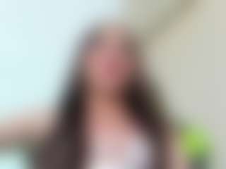 Chloeygreey's Live Sex Cam Show