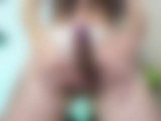 Chloeygreey's Live Sex Cam Show