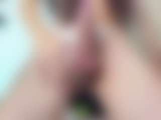 Chloeygreey's Live Sex Cam Show