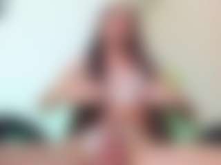 Chloeygreey's Live Sex Cam Show