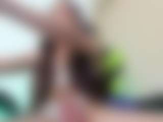 Chloeygreey's Live Sex Cam Show