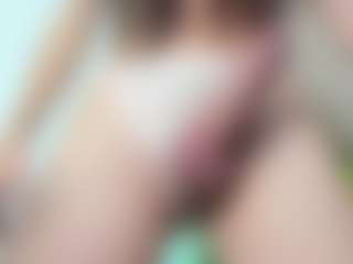 Chloeygreey's Live Sex Cam Show
