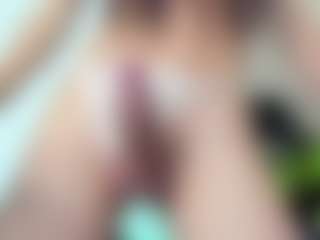Chloeygreey's Live Sex Cam Show