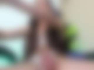 Chloeygreey's Live Sex Cam Show