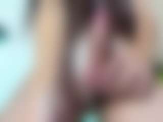 Chloeygreey's Live Sex Cam Show