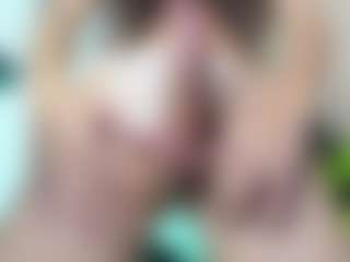 Chloeygreey's Live Sex Cam Show