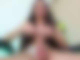 Live cam show with Chloeygreey - Spank on Cam Slut