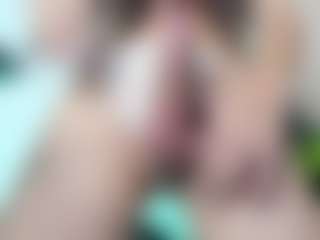 Chloeygreey's Live Sex Cam Show