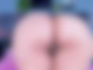 Live cam show with DulceAurora1 - Brown Hair MILF on SxyPornLive