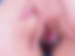 Live cam show with DulceAurora1 - Facial Piercings on Chatstar