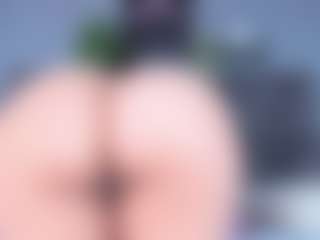 Live cam show with DulceAurora1 - Shaved Pussy MILF on Dare Cams