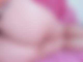 Live cam show with DulceAurora1 - Petite MILF on realtime-chat