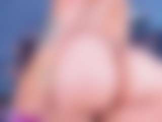 Live cam show with DulceAurora1 - Petite on Camsoda