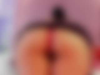 DulceAurora1 MILF webcam performer live streaming
