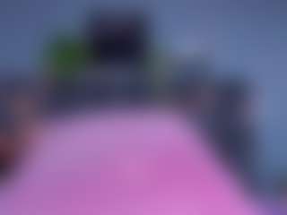 Live cam show with DulceAurora1 - Twerk on CamwithHer