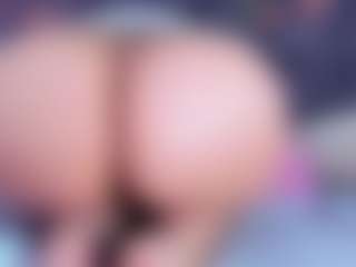 DulceAurora1 MILF webcam performer live streaming