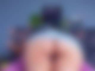 Live cam show with DulceAurora1 - Fingering MILF on StripNow