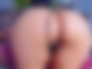 Live cam show with DulceAurora1 - Dildo on Camsoda Late Night