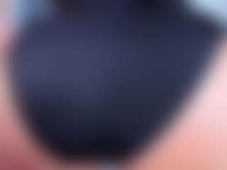 DulceAurora1 MILF webcam performer live streaming