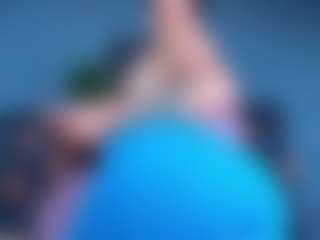 Live cam show with DulceAurora1 - Brown Hair MILF on Camming Site