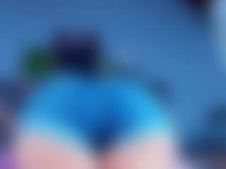 Live cam show with DulceAurora1 - Smoking on slutload
