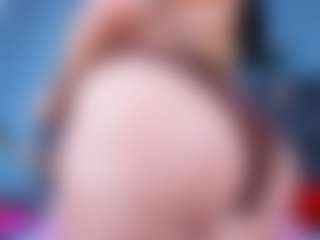 Live cam show with DulceAurora1 - Spank Curvy on milfzrlive.com
