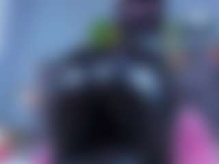 Live cam show with DulceAurora1 - Public Brown Hair on Cam Slut