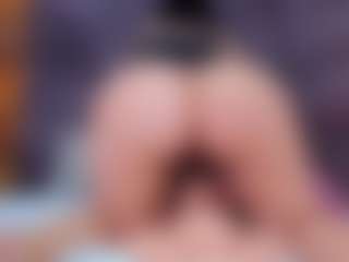 Live cam show with DulceAurora1 - Public MILF on xheatlive.com