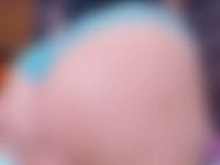 Live cam show with DulceAurora1 - Brown Hair Petite on Camsoda