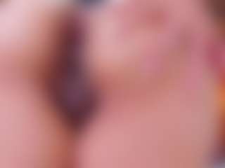 Live cam show with DulceAurora1 - BBW on madthumbs