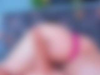 Live cam show with DulceAurora1 - Public Brown Hair on Camsoda