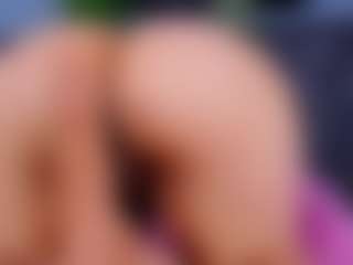 Live cam show with DulceAurora1 - BBW on Dare Cams
