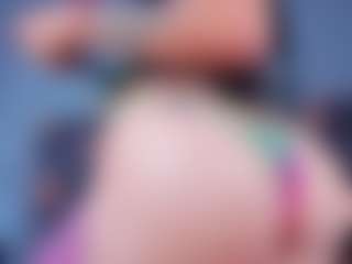Live cam show with DulceAurora1 - Public on Pornisteam.com