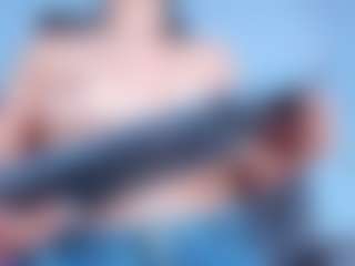 Live cam show with DulceAurora1 - Smoking on CamClone