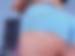 Live cam show with DulceAurora1 - Young Adult on Camsoda