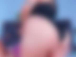 Live cam show with DulceAurora1 - Smoking on x69.live