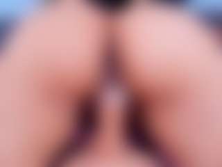 Live cam show with DulceAurora1 - Petite MILF on Milf Play