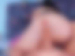 Live cam show with DulceAurora1 - Smoking on Milf Play