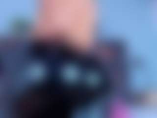 Live cam show with DulceAurora1 - Public Curvy on boobsie.com