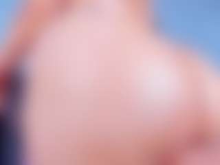 Live cam show with DulceAurora1 - Facial Piercings on Fit Hotties