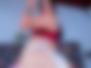 Live cam show with DulceAurora1 - Smoking on SpunkLive