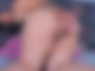 Live cam show with DulceAurora1 - Brown Hair MILF on fapnchat