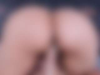 Live-Cam-Show mit DulceAurora1 - Petite MILF auf Camsoda