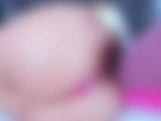 Live cam show with DulceAurora1 - Small Tits on Dolls Live