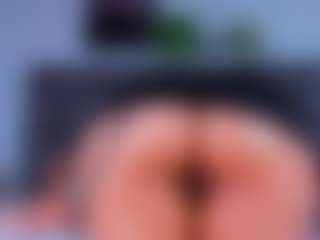 Live cam show with DulceAurora1 - Public Brown Hair on Camsoda