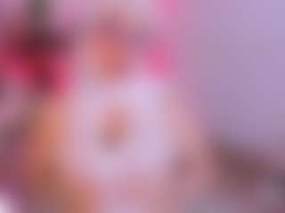Live cam show with Kithana-jazmin - Innocent on Gym Cam Girls