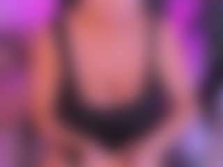 Live cam show with Kithana-jazmin - Innocent on xDating